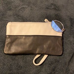 Black and white wristlet